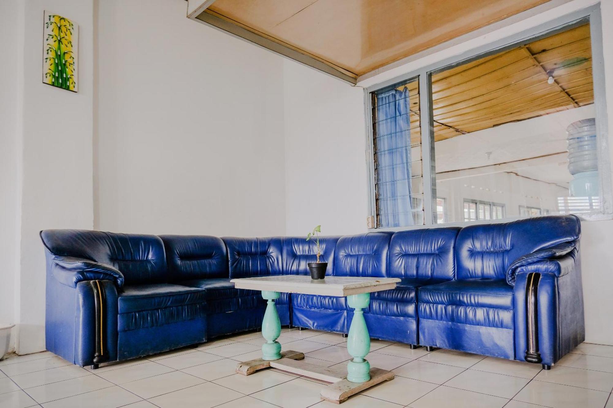 Oyo Life 2638 Hotel Raya Sarangan Εξωτερικό φωτογραφία